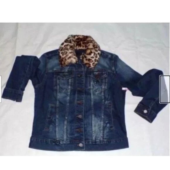 🆕KUT from the Kloth Jean Jacket Denim Blue Leopard Collar Small - Picture 11 of 11